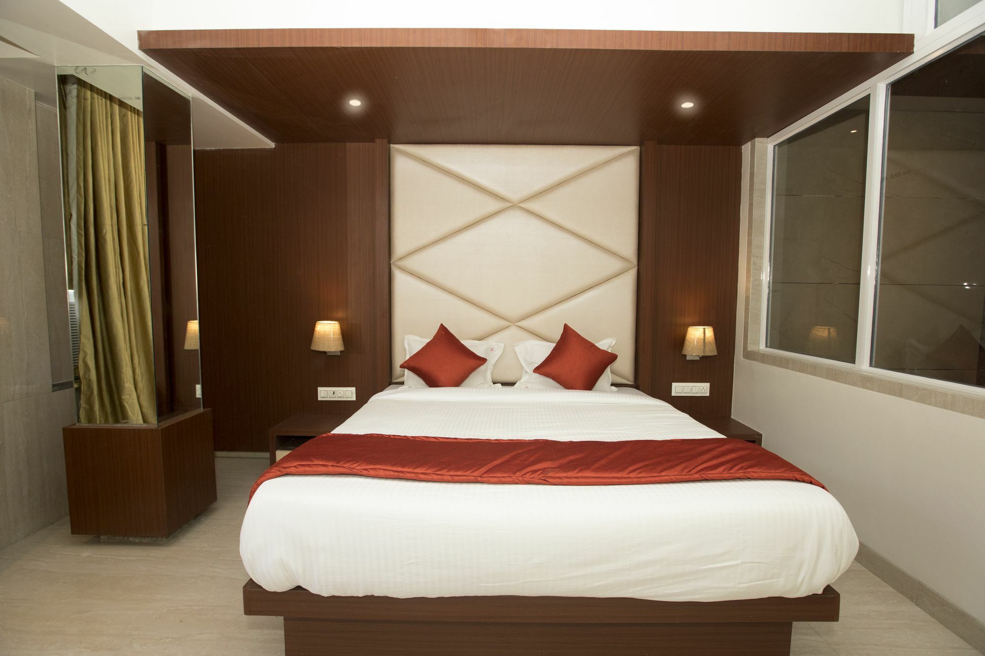 Hotel Spring Inn Bombaj Zewnętrze zdjęcie